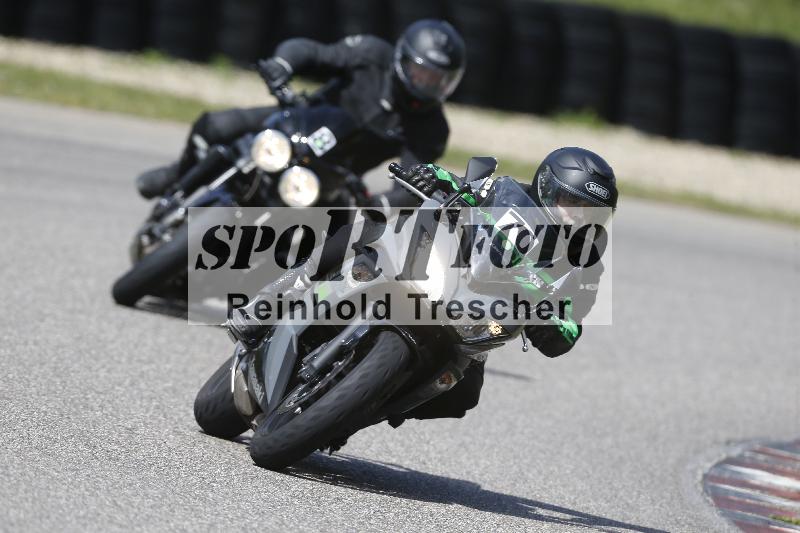 /Archiv-2025/09 22.04.2025 Cornu Master School ADR/gruen-vert/70